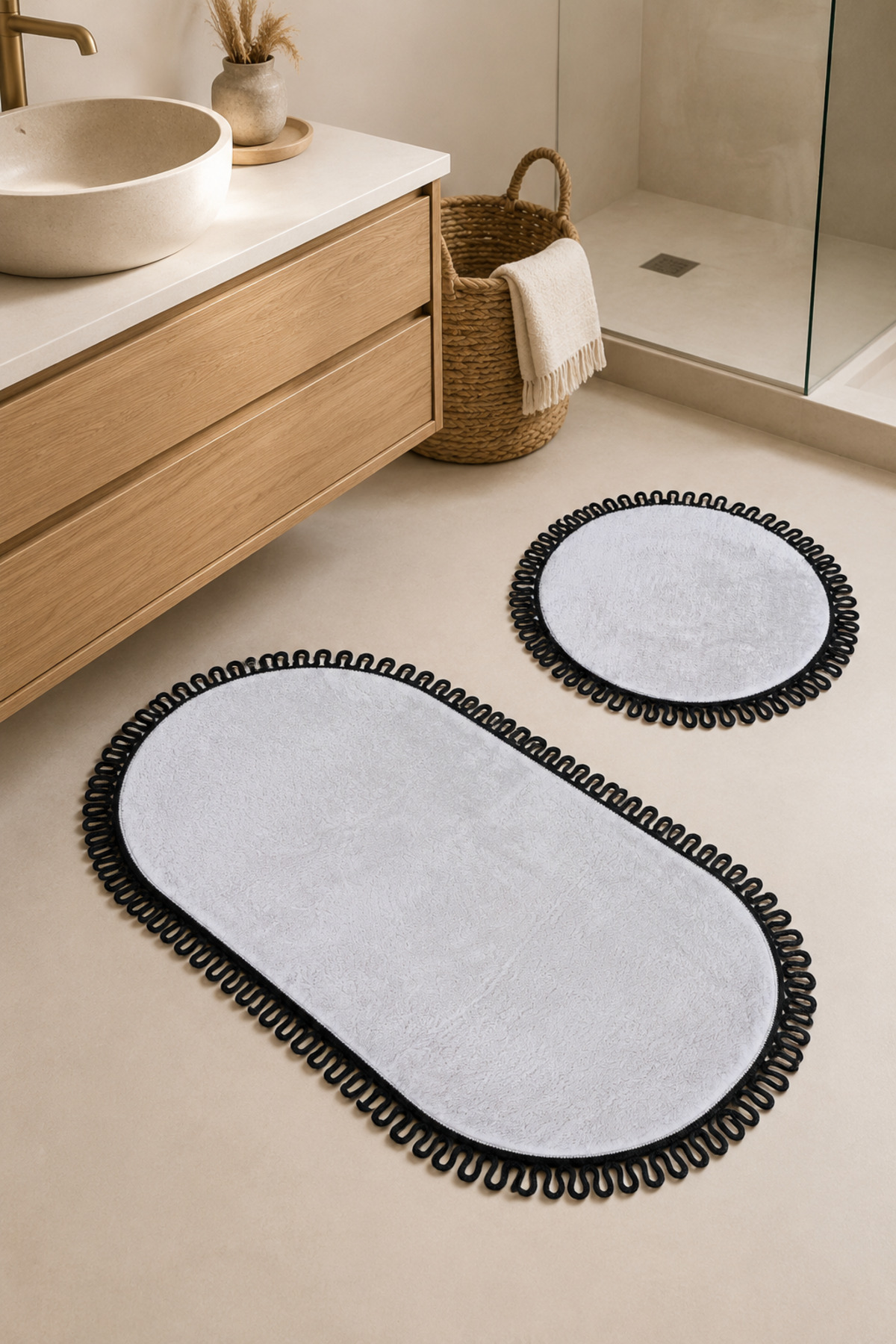 El Yapımı Bohem Banyo Paspası 2'li Peluş Kaymaz Jel Taban Yuvarlak 60x60 cm ve Oval 55x100 cm - Gri Siyah