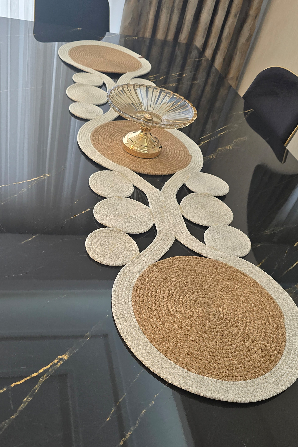 Dekoratif Örgülü 30x100 cm Runner Şık Masa Orta Sehpa Üstü Dekoratif Sofra Aksesuarı - Bej